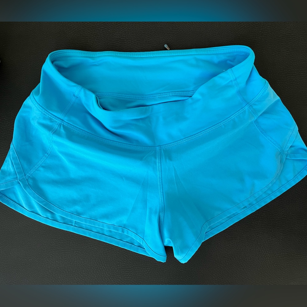 Lululemon Speed up shorts lined 2.5” size 4